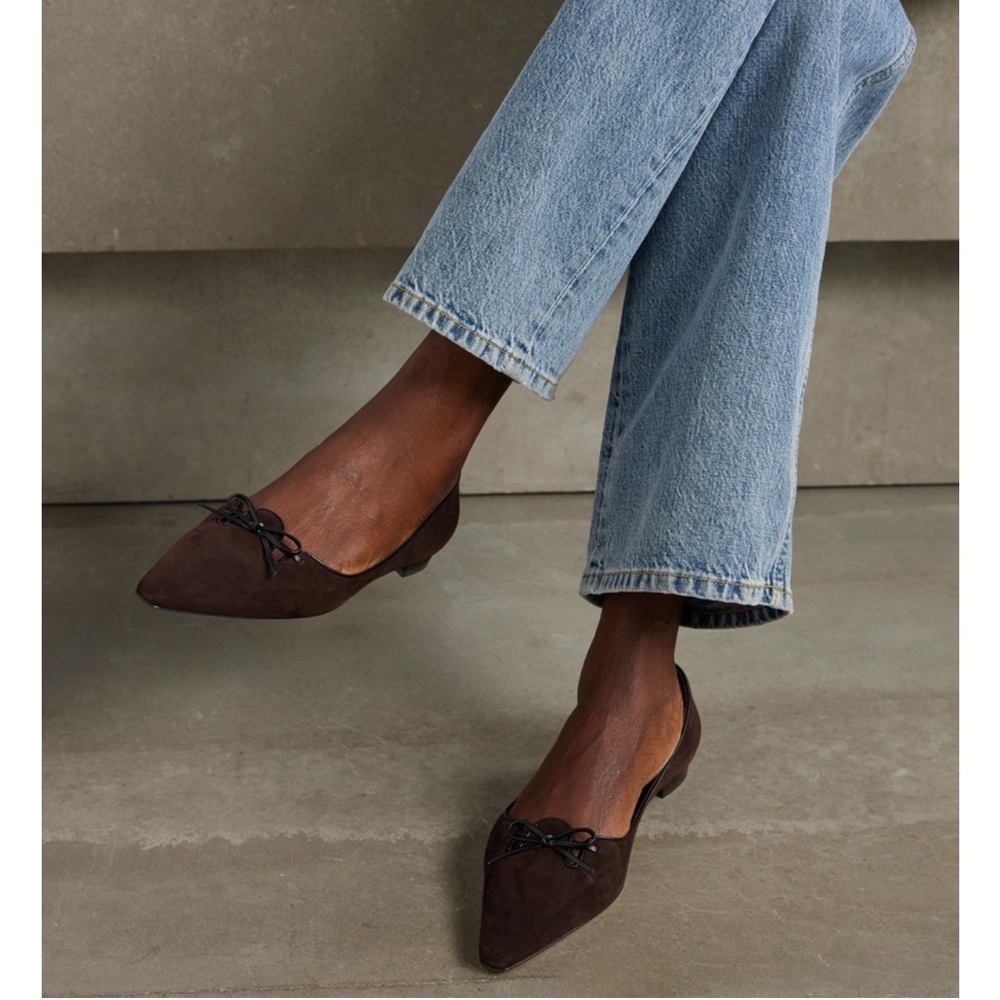 Manolo Blankik flats
